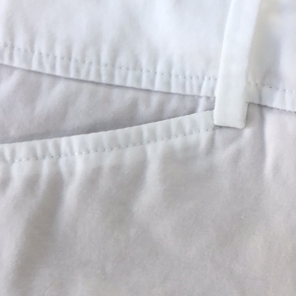 HOST PICK 4/2/24 Talbots The Perfect Shorts - Picture 2 of 4